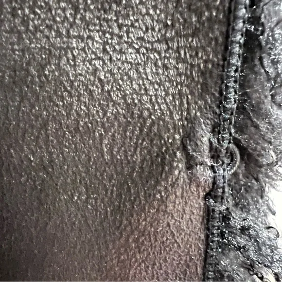 Max Studio Specialty Product Fluff Black Vest Size Large. NWT. - Picture 6 of 11